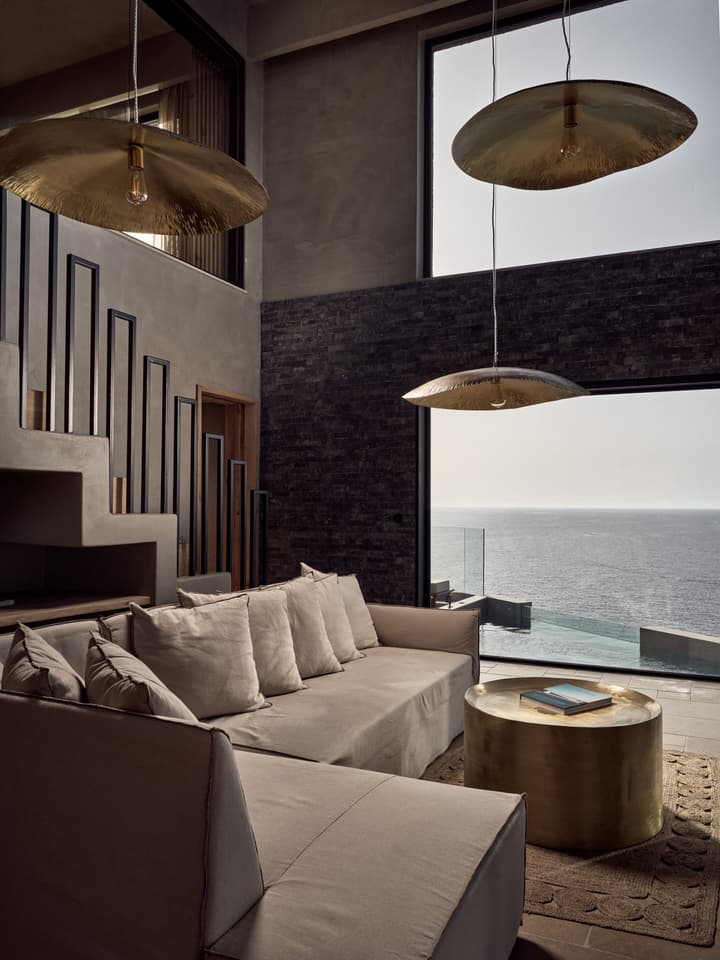 Acro Wellness Suites - Adults Only