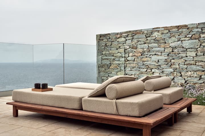 Acro Wellness Suites - Adults Only