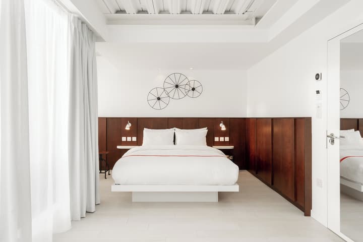 Ruby Lucy Hotel London by IHG