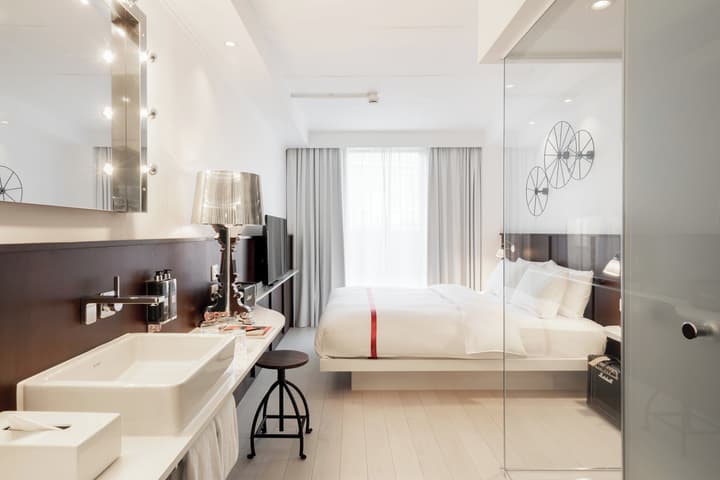 Ruby Lucy Hotel London by IHG