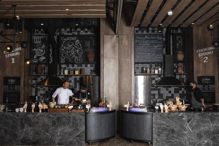 Kimpton Maa-Lai Bangkok by IHG