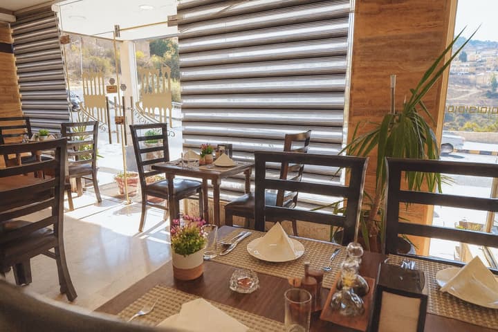 Corner View Hotel – Petra