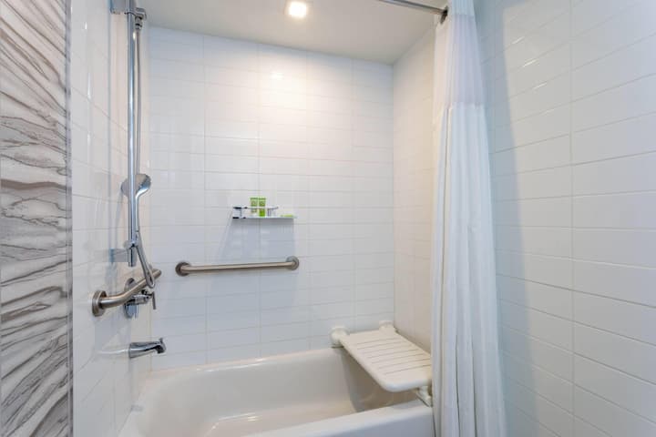 Wyndham Garden Miami International Airport