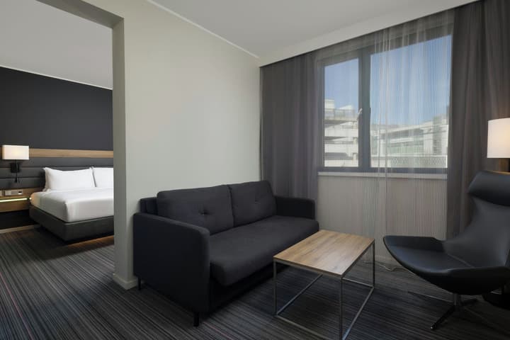 Moxy Southampton