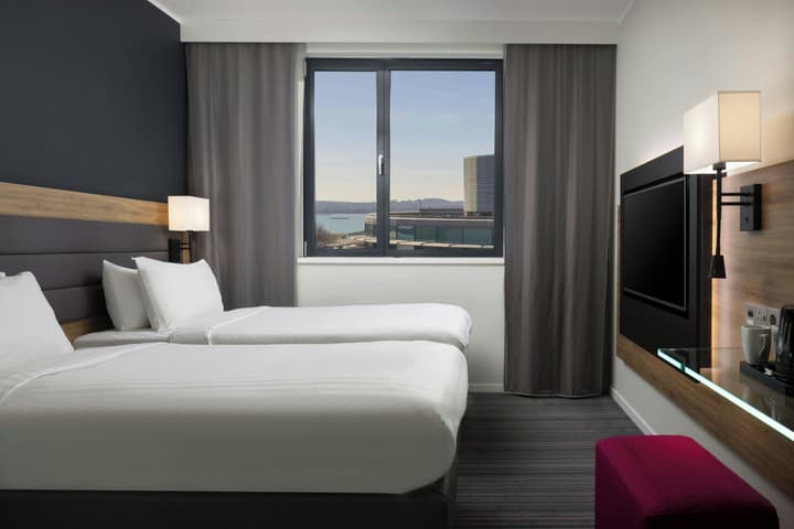 Moxy Southampton