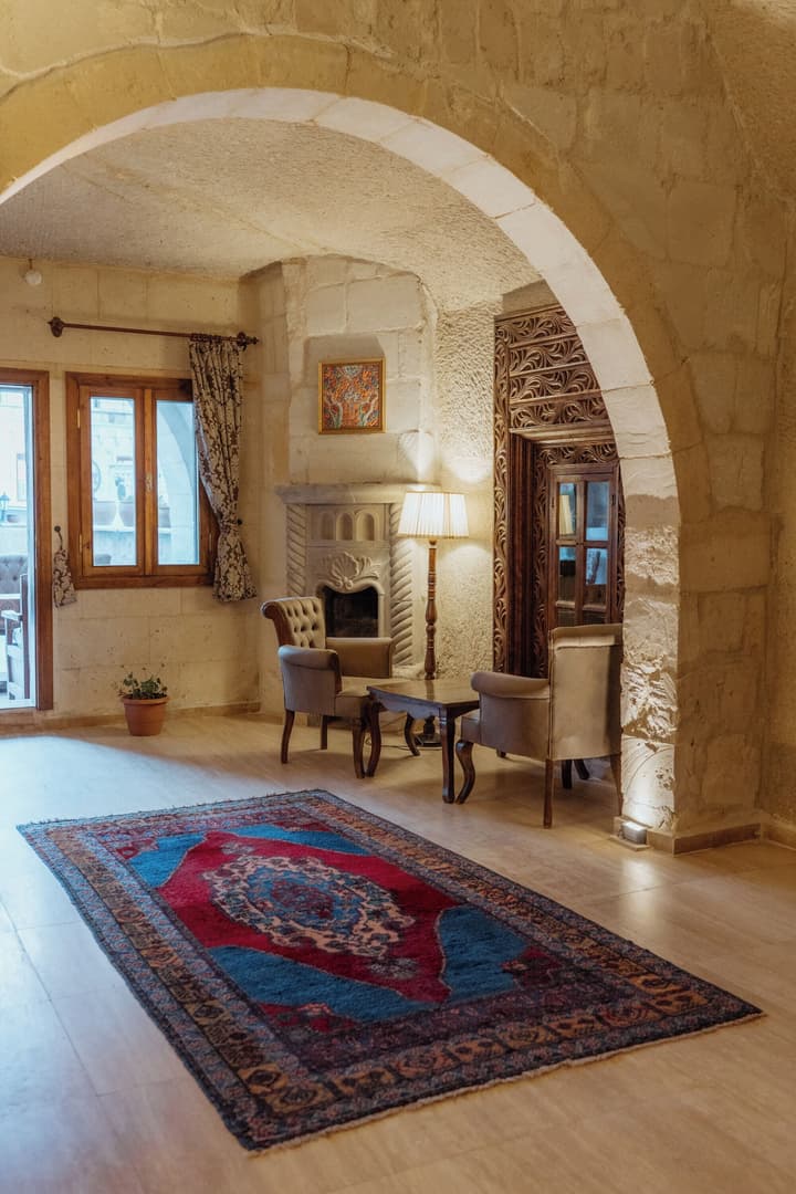Kismet Cave Mansion