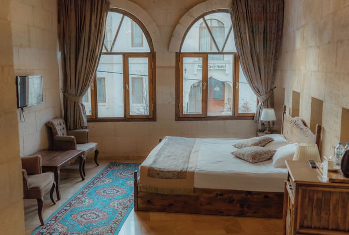 Kismet Cave Mansion