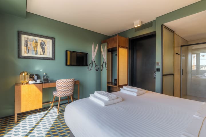 The Convo Porto Hotel & Suites