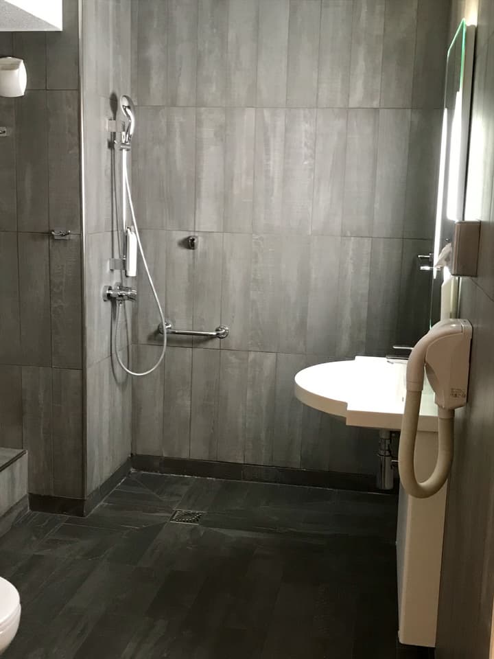 Easyhotel Nice