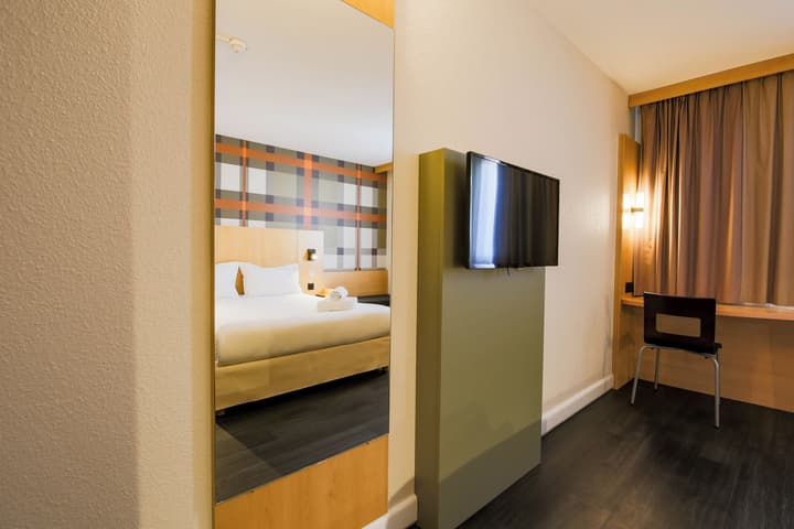 Easyhotel Nice