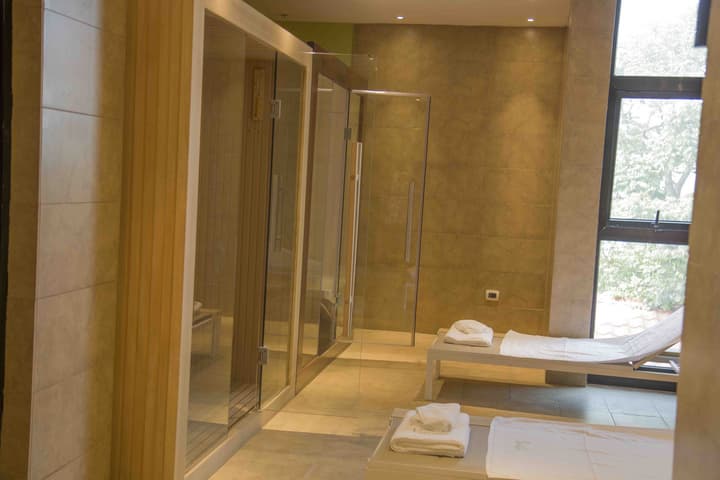 Vamos Addis Hotel