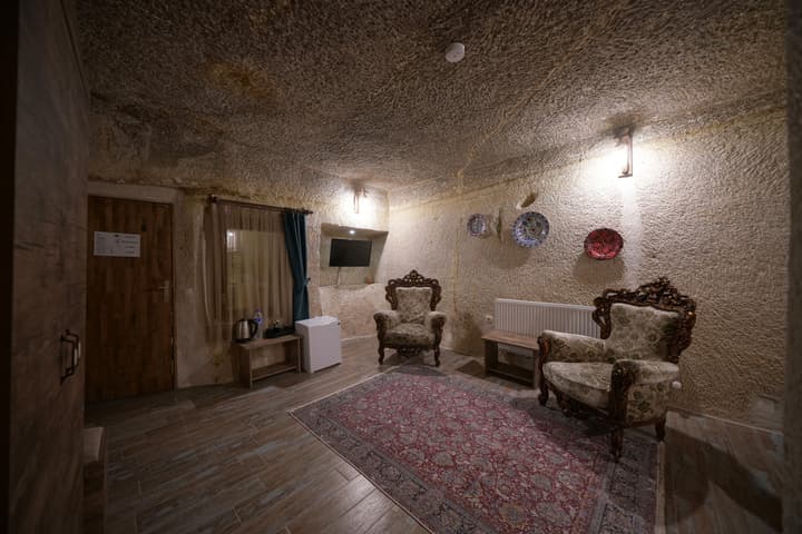 Adelya Cave Hotel