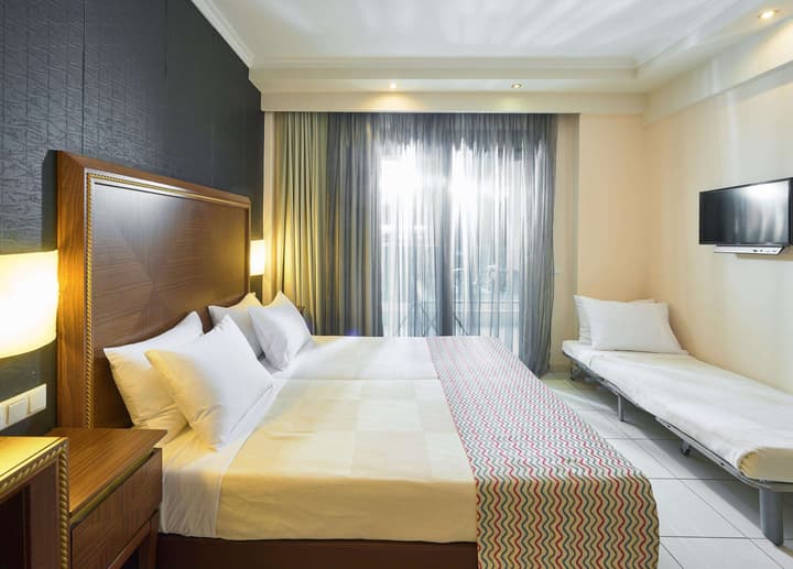 Hotel Mediterranean Resort