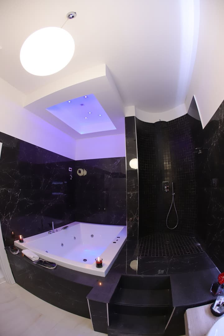 Mecla Suites