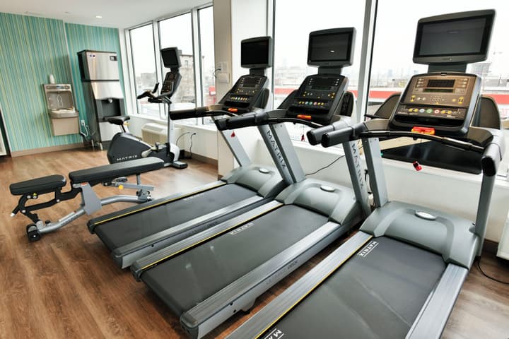 Holiday Inn Express & Suites Jersey City - Holland Tunnel by IHG