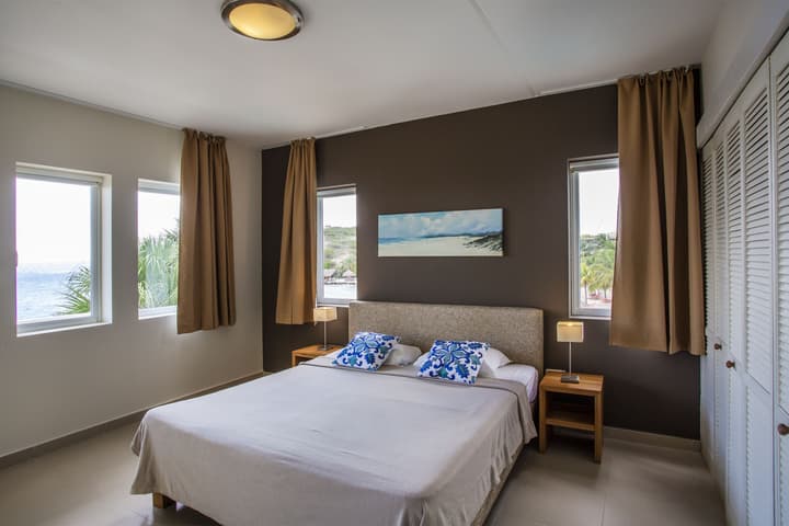 Blue Bay Beach Apartments