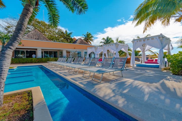 Puerto Aventuras Hotel & Beach Club