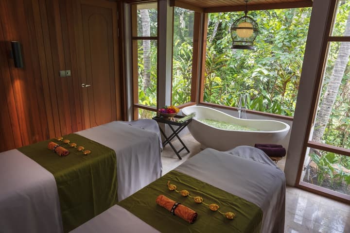 Adiwana Unagi Suites