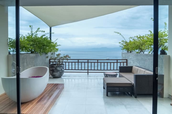 Adiwana Warnakali Resort