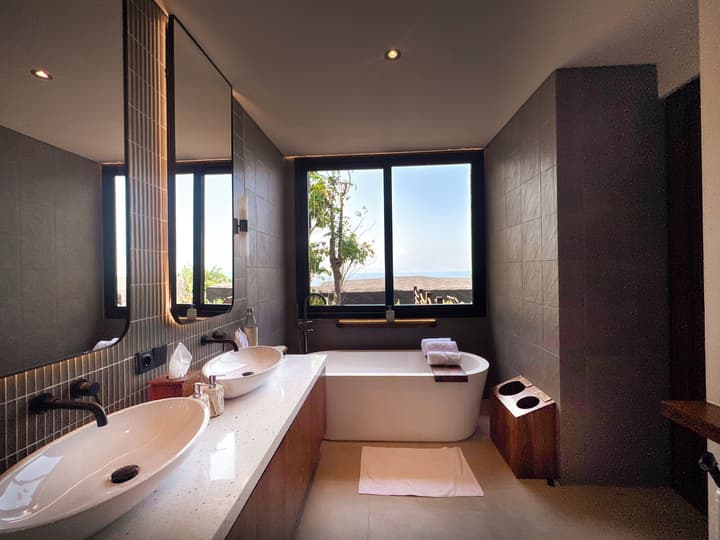 Adiwana Warnakali Resort