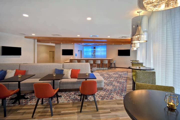 Hampton Inn & Suites Las Vegas Convention Center - No Resort Fee