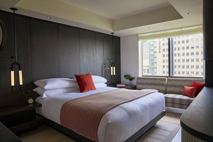 Kimpton Shinjuku Tokyo by IHG