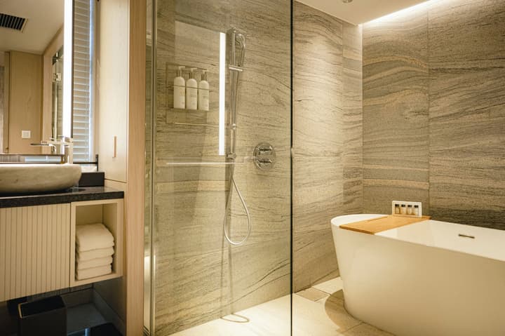 Kimpton Shinjuku Tokyo by IHG