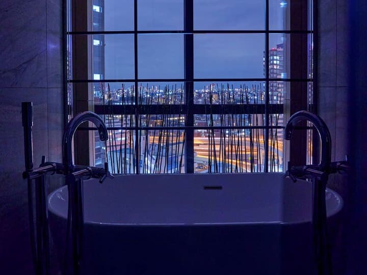 Kimpton Shinjuku Tokyo by IHG