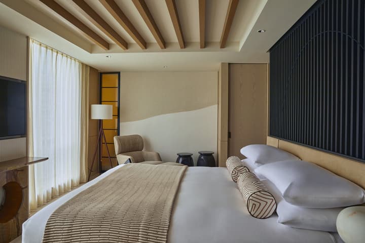 Kimpton Shinjuku Tokyo by IHG