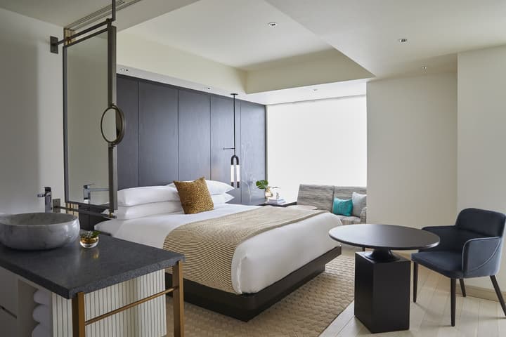 Kimpton Shinjuku Tokyo by IHG