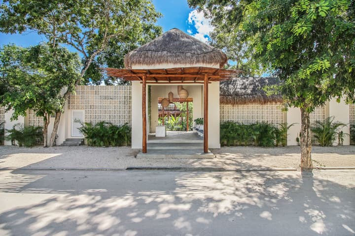 Zenses Wellness and Yoga Resort - Adults Only