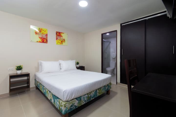 Hotel Avexi Suites By Geh Suites