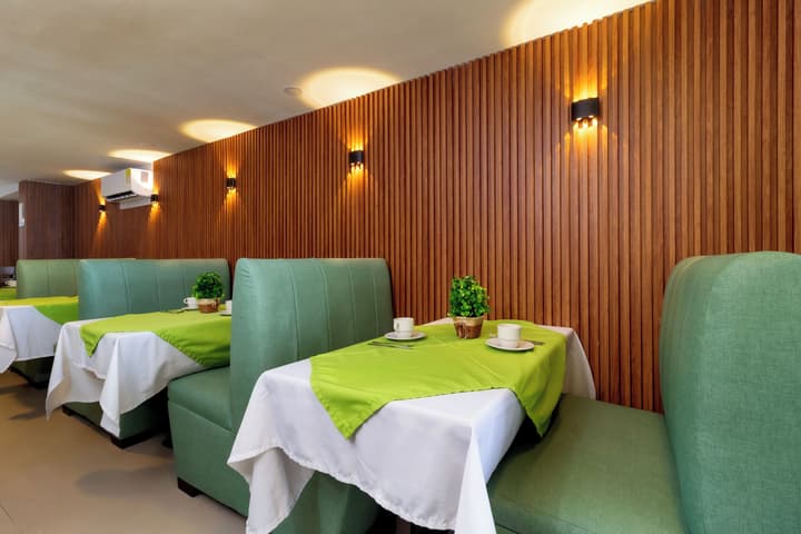 Hotel Avexi Suites By Geh Suites