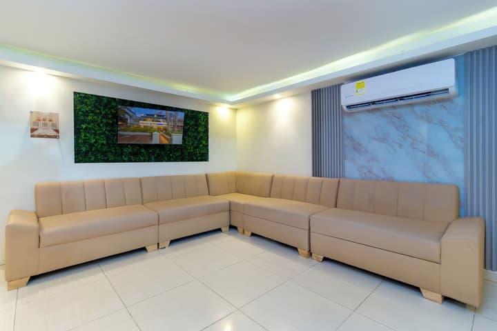 Hotel Avexi Suites By Geh Suites