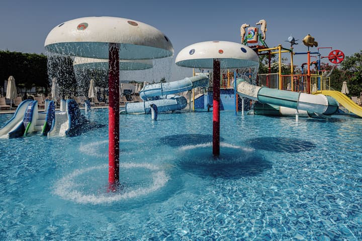 Caretta Beach Resort & Waterpark