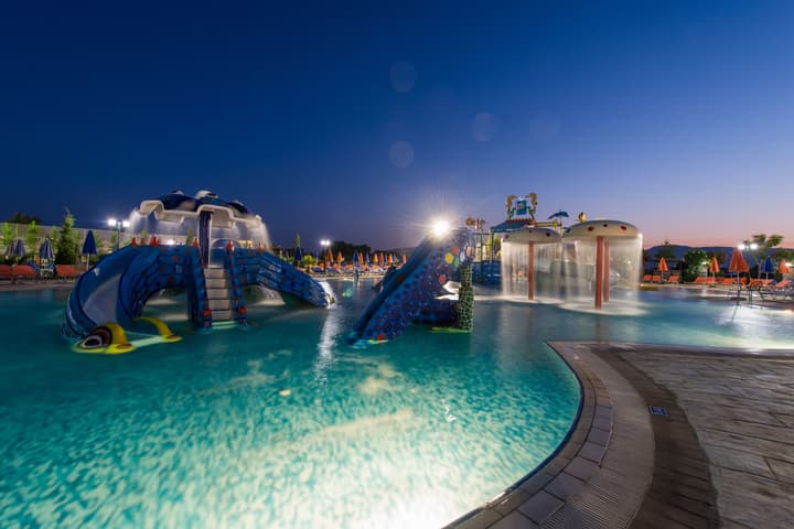 Caretta Beach Resort & Waterpark
