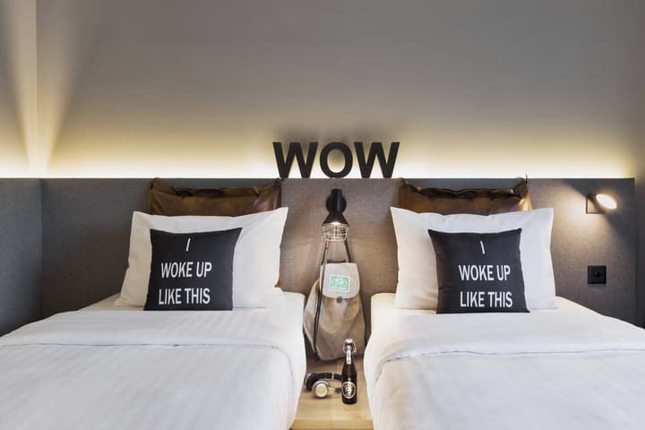 Moxy Lausanne City