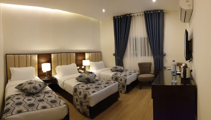 Petra Heart Hotel