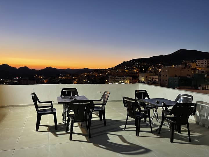 Petra Heart Hotel