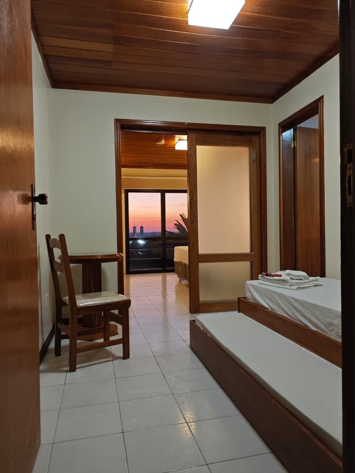 River Hotel