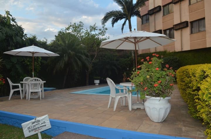 River Hotel
