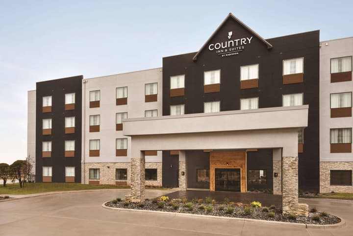 Country Inn & Suites by Radisson, Oklahoma City-Bricktown, OK