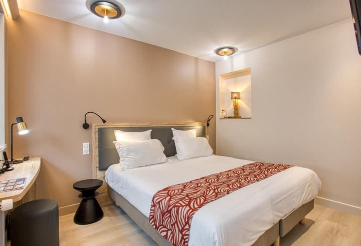 Hotel Montaigne