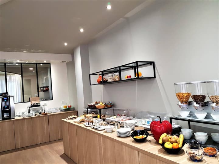 Hotel Montaigne