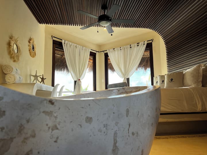 Casa Punta Coco & Beach Club