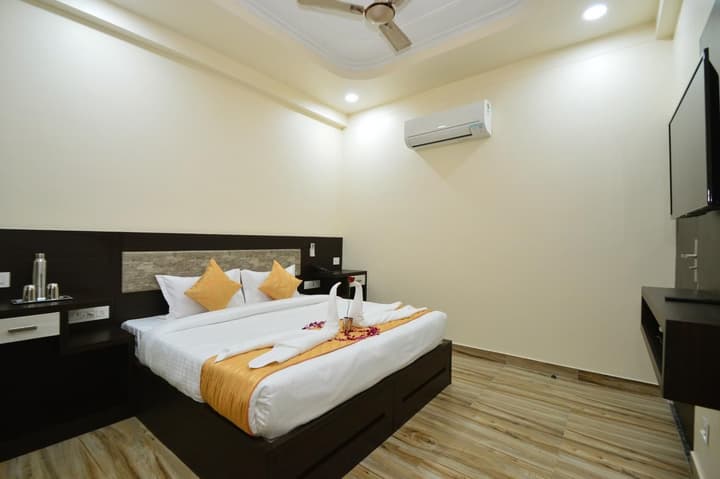 Kapish Home - All Pure Veg