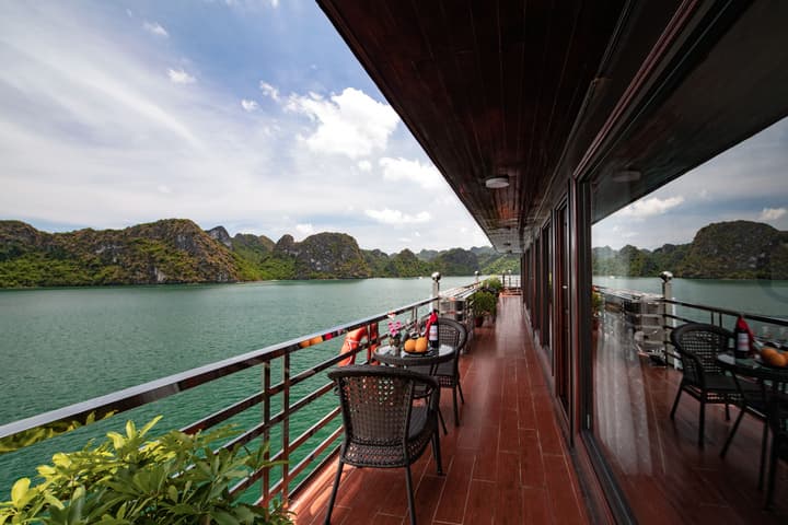 La Pandora Cruises