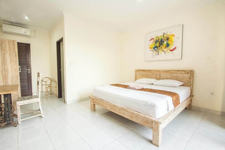 Azalea Homestay & Villa