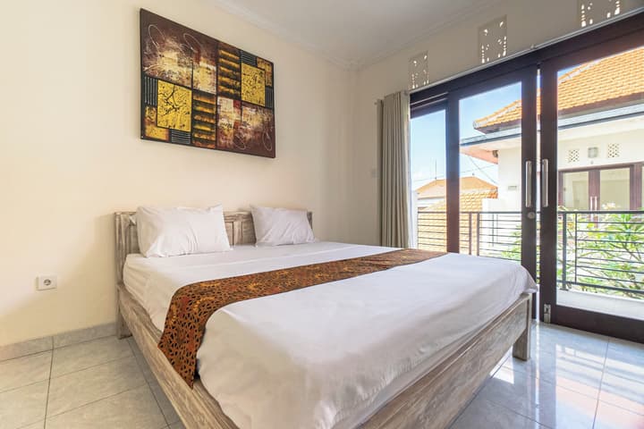 Azalea Homestay & Villa