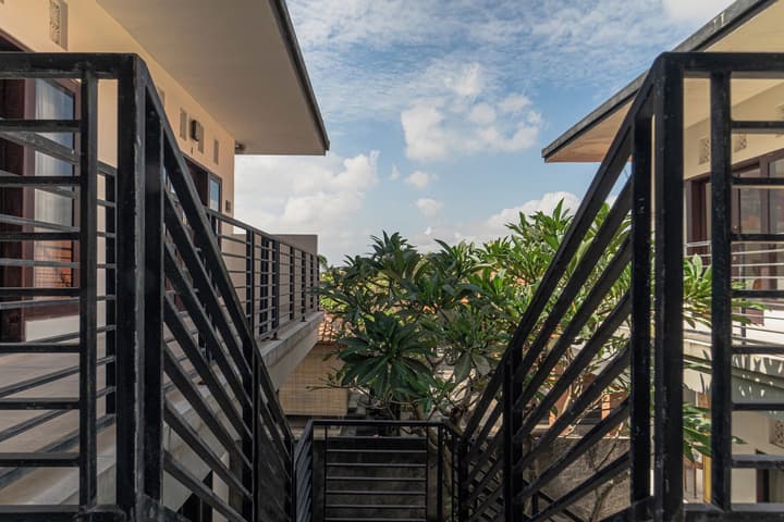 Azalea Homestay & Villa